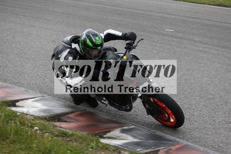 Archiv-2025/10 23.04.2025 Cornu Master School ADR/rot-rouge/46